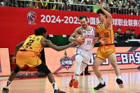 今晚浙江队备战NBA季后赛，单刀错失细节曝光，目标明确，资深球员宣示担当的简单介绍