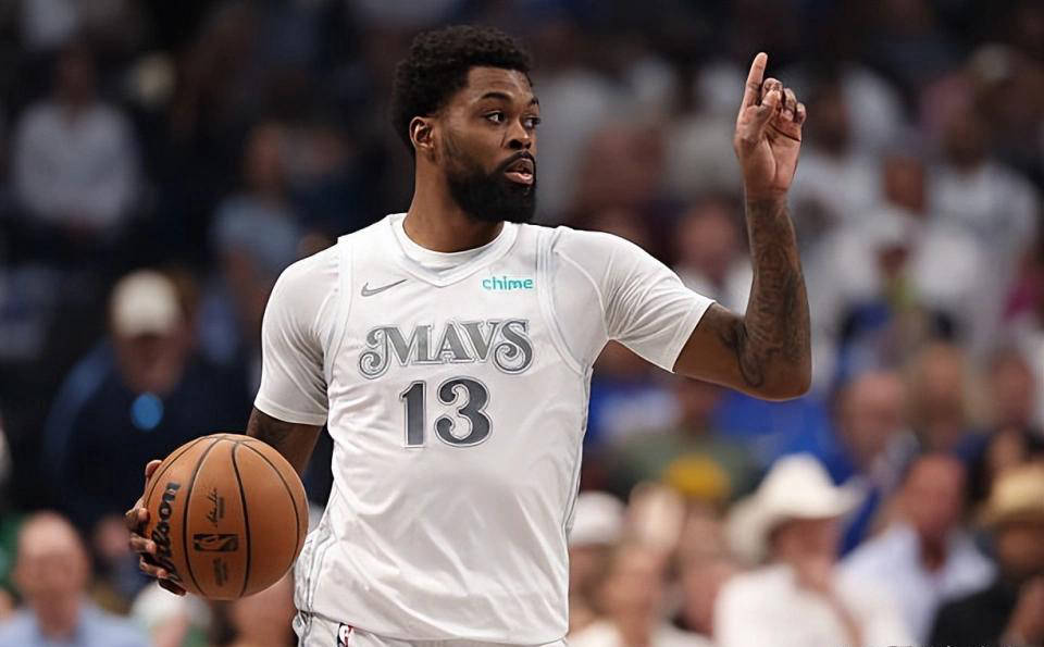 冲刺阶段体能课后，达拉斯独行侠篮板制胜备战欧篮联，球迷炸锅，球探报告显示潜力的简单介绍