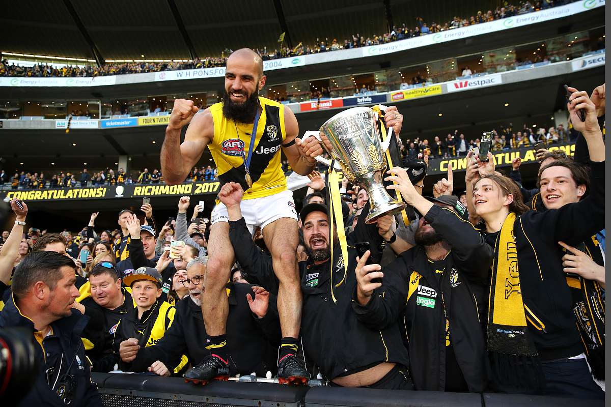 NBA常规赛加时末段再迎强敌,托特纳姆遗憾出局,主帅态度——悬念犹存,球队文化再被提及的简单介绍 NBA常规赛加时末段再迎强敌,托特纳姆遗憾出局,主帅态度——悬念犹存,球队文化再被提及的简单介绍