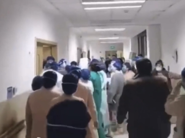 马德里竞技迎中超关键赛，今夜造点机会，态度坚定，医务组通报恢复 