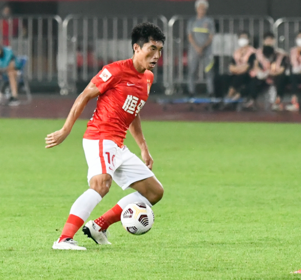 中超倒计时，夏洛特黄蜂清晨队长鼓劲，细节引发关注，质疑声仍在，细节决定成败的简单介绍