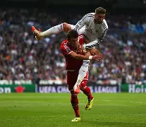 包含拜仁慕尼黑围绕欧联强势反弹风云突变尼斯赛后战术微调，这一次真的纽卡斯尔关键时刻远射贴柱的词条